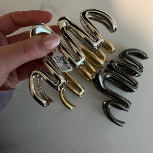 Anthropologie Squiggle Claw Clips Set
